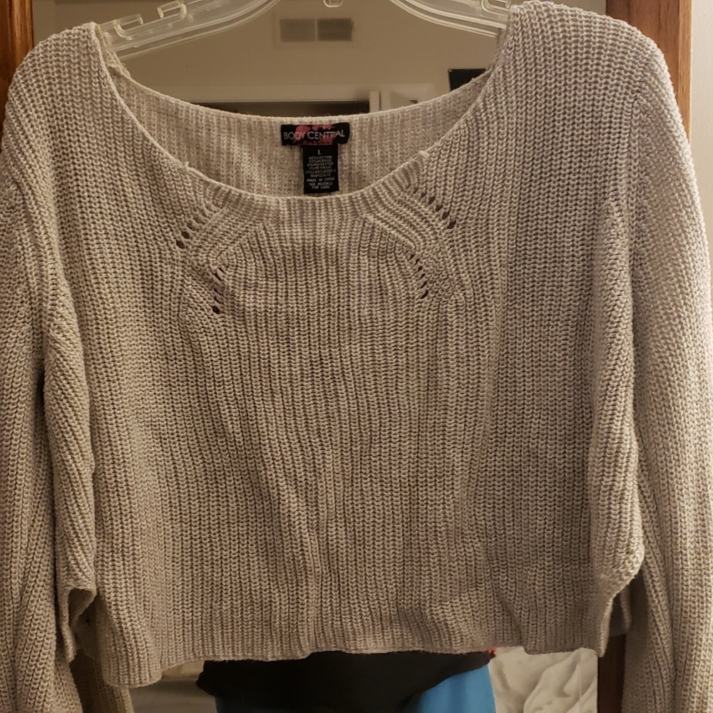 Sweater - Picture 3 of 3